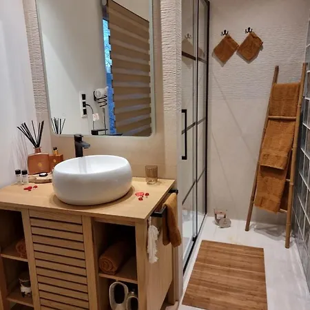 Lodge La Story Hastiere-par-dela
