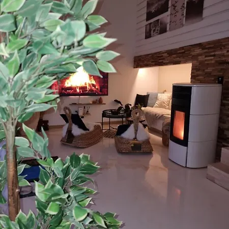 La Story Lodge Hastiere-par-dela