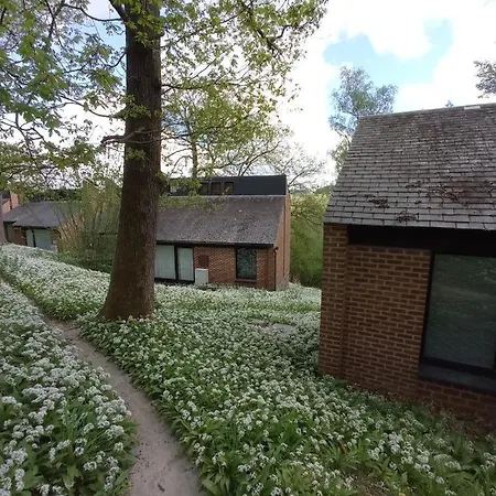 La Story Lodge